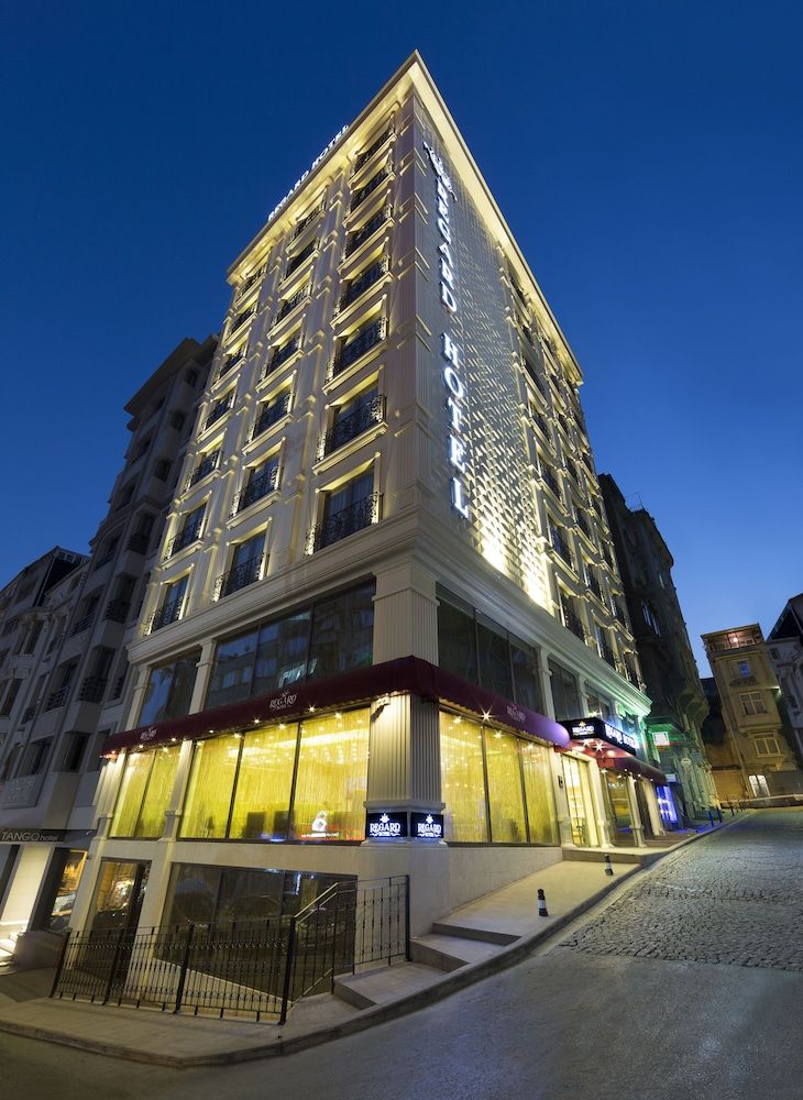 undefined Regard Hotel