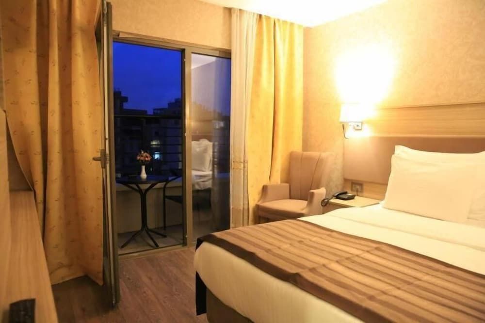 undefined Regard Hotel 9