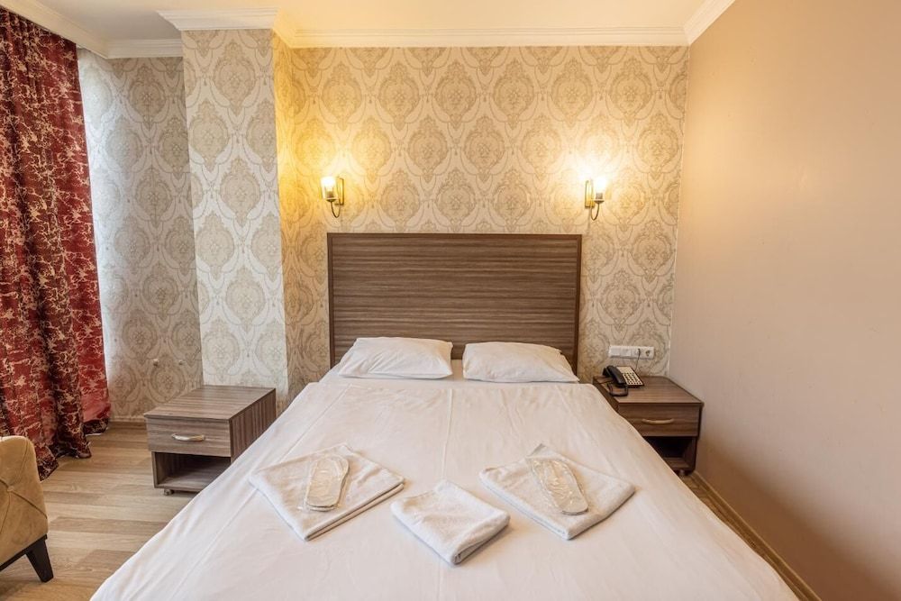 undefined Blue Otel 2