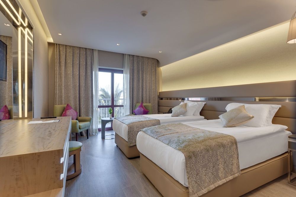 Club Grand Aqua - All Inclusive Standard Room 3