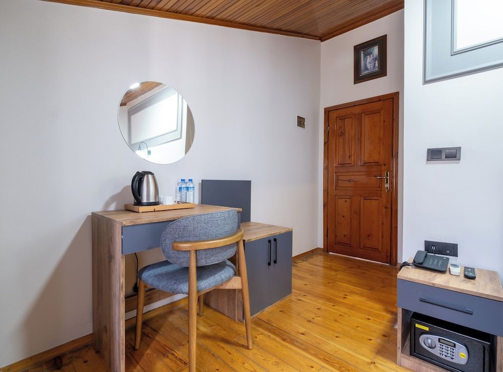 Sur Hotel Sultanahmet Economy Double Room 14