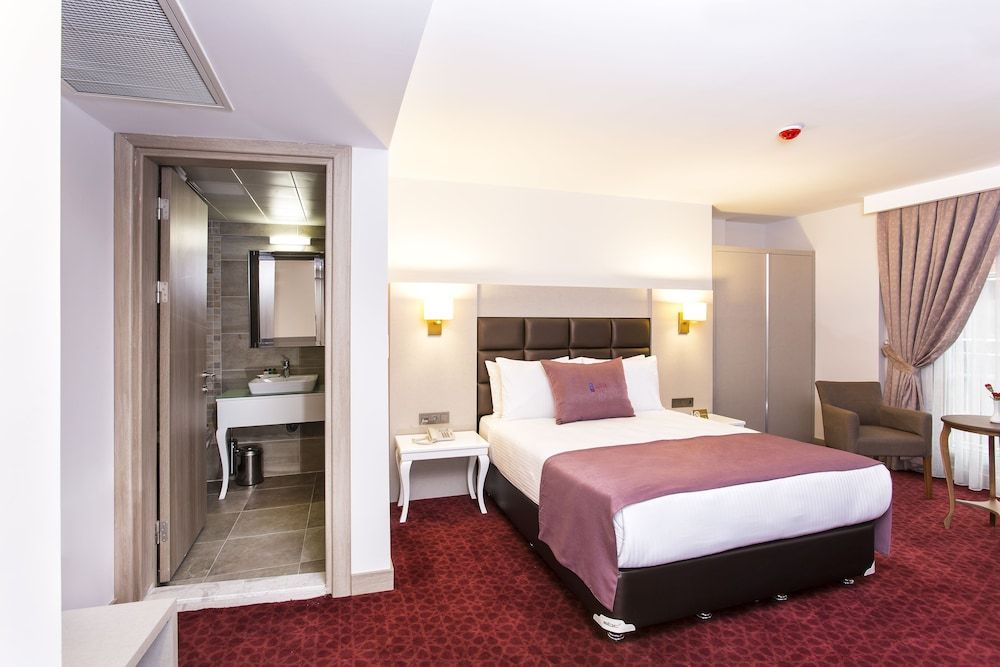 Perla Arya Hotel Comfort Double Room 3