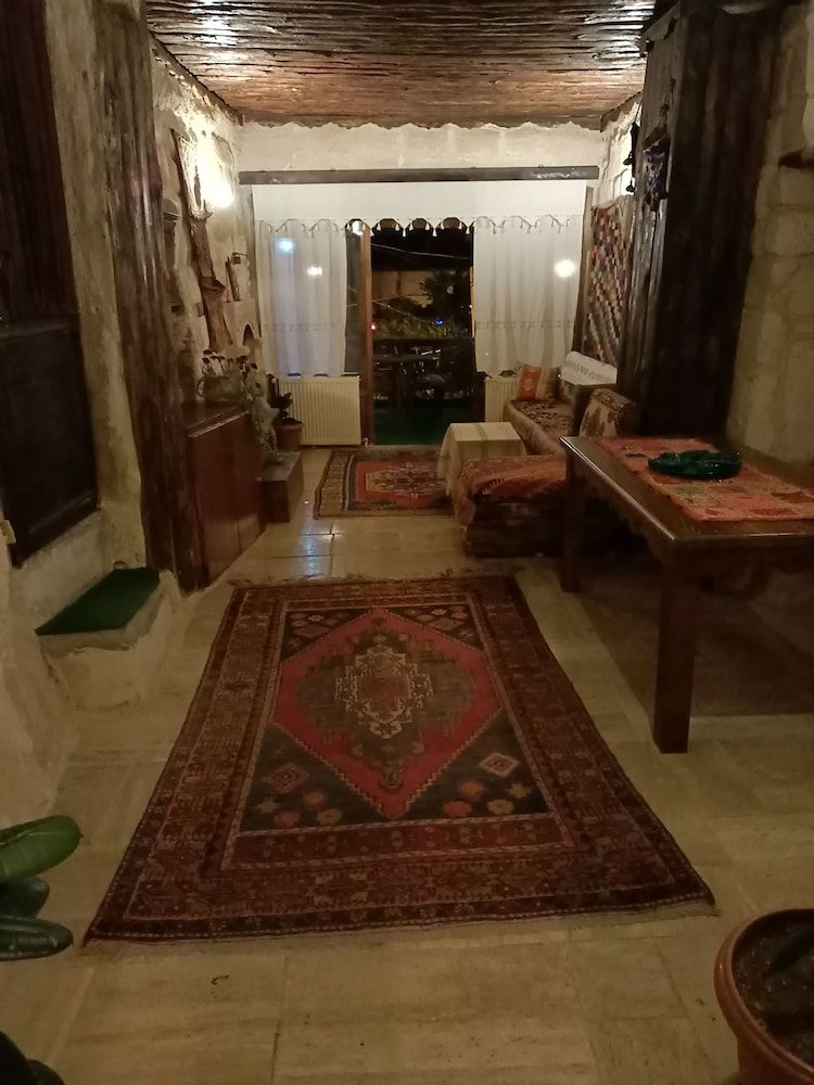 Naturels Cave House Comfort Room 16