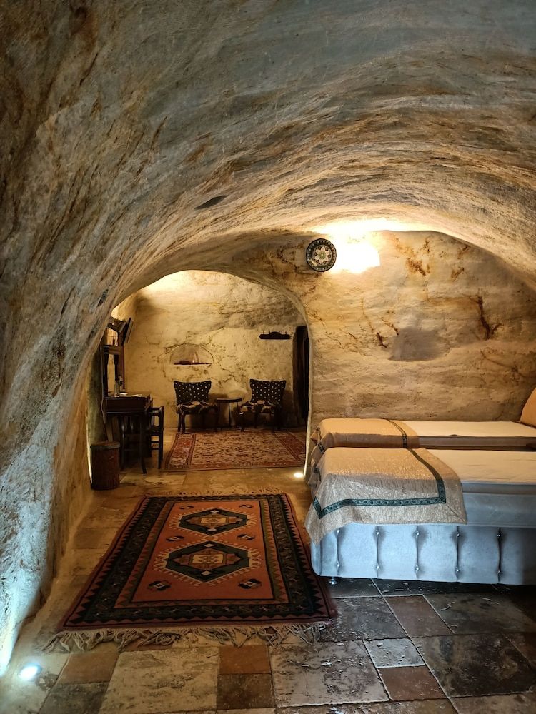 undefined Naturels Cave House 8