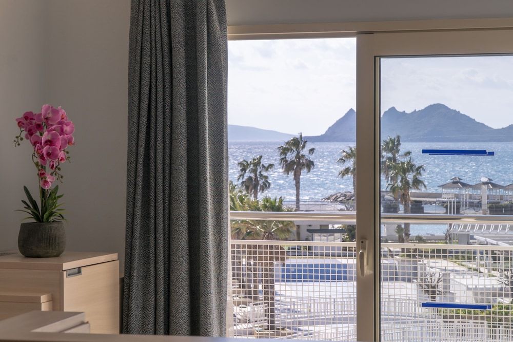 La Blanche Resort & SPA - All Inclusive Superior Room, Pool View 14