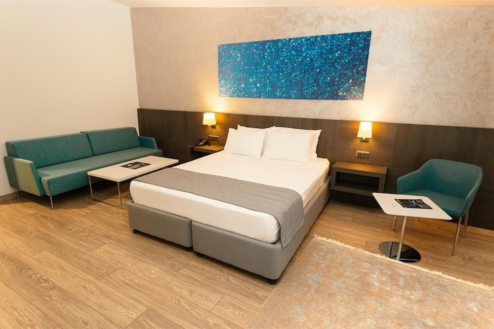 Fesa Business Hotel Suite