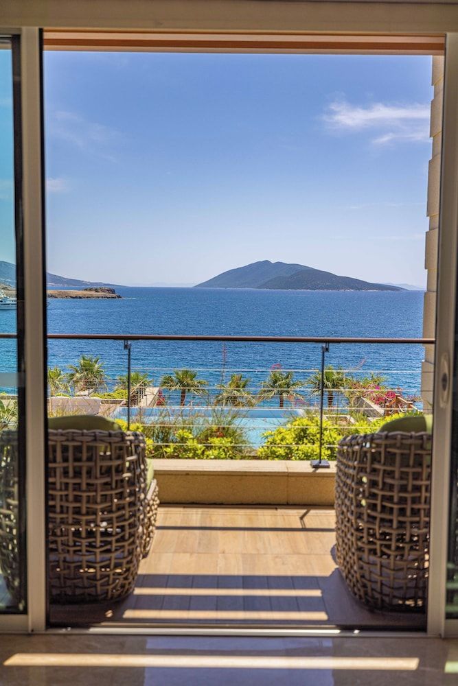 Caresse, a Luxury Collection Resort & Spa, Bodrum Deluxe Room, 1 King Bed, Sea View 6