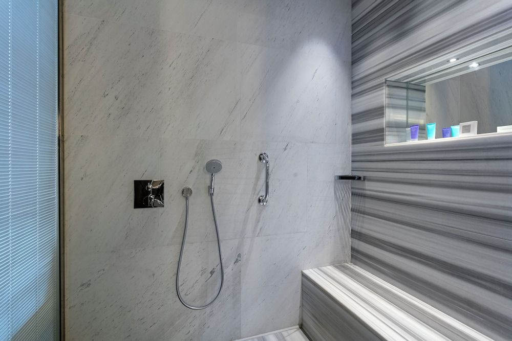 Sirene Luxury Hotel Bodrum Deluxe King Room with Sea View 6