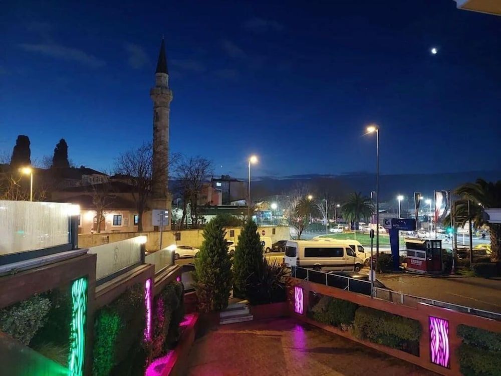 undefined Hanna Hotel 8