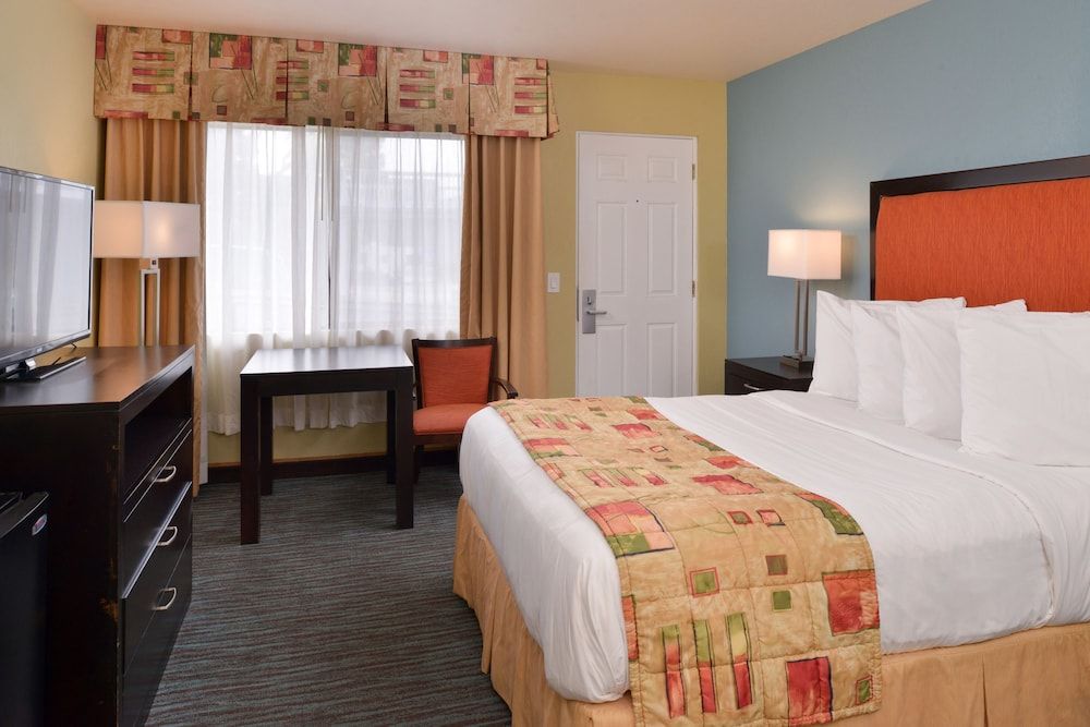 Bay View Inn Standard Room, 1 Queen Bed 2