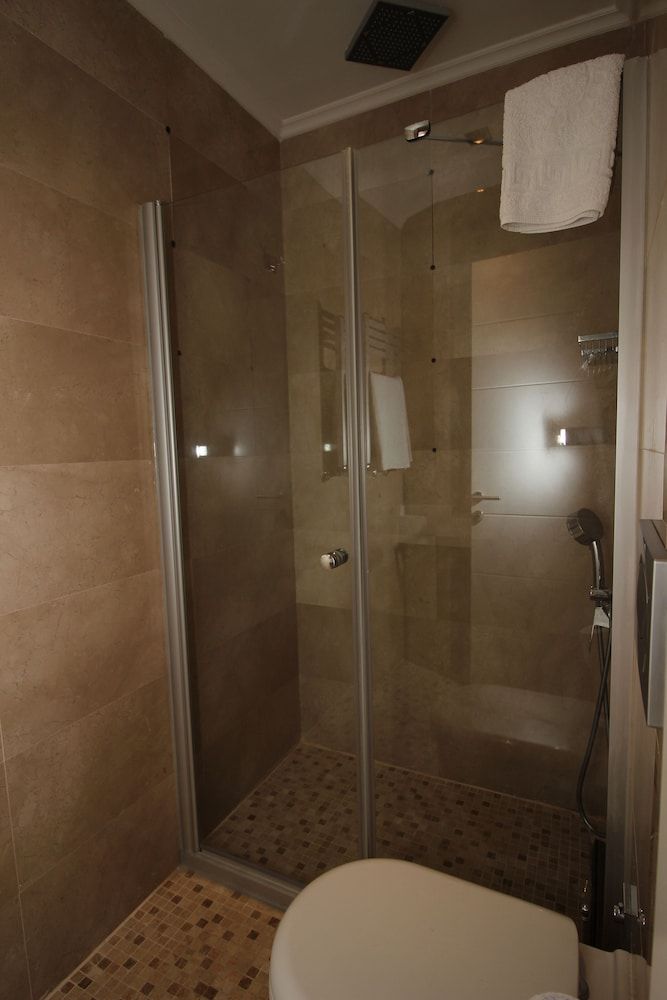 Le Marde Hotel Standard Double or Twin Beds 8