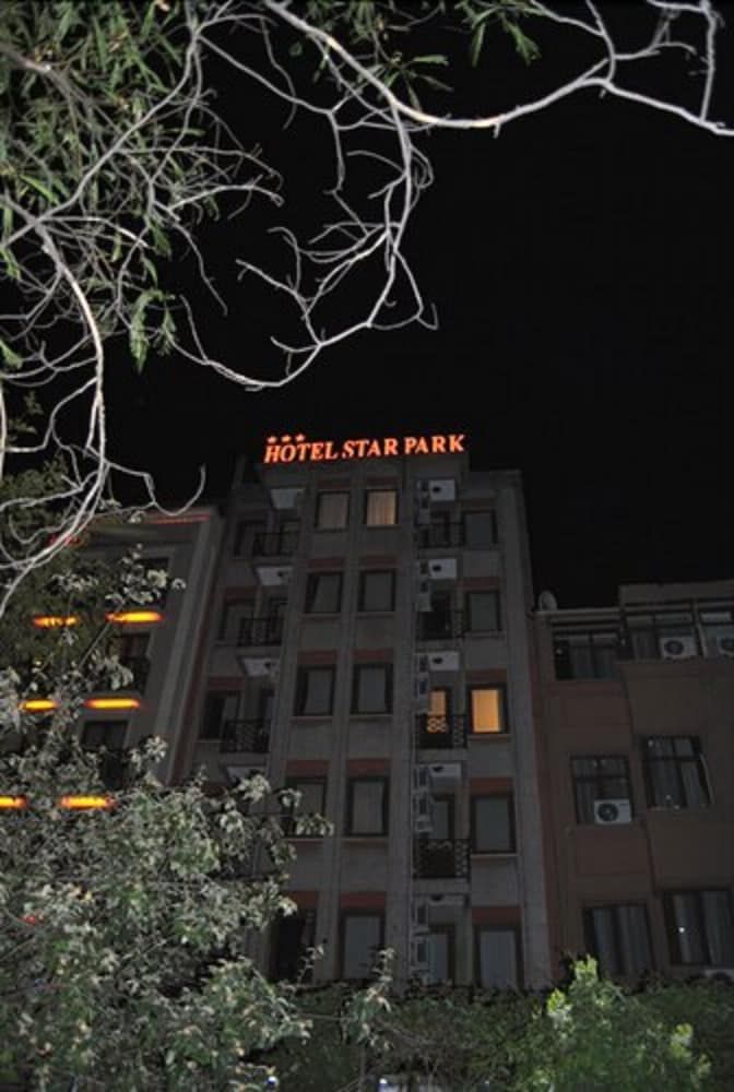 undefined Hotel Star Park 7