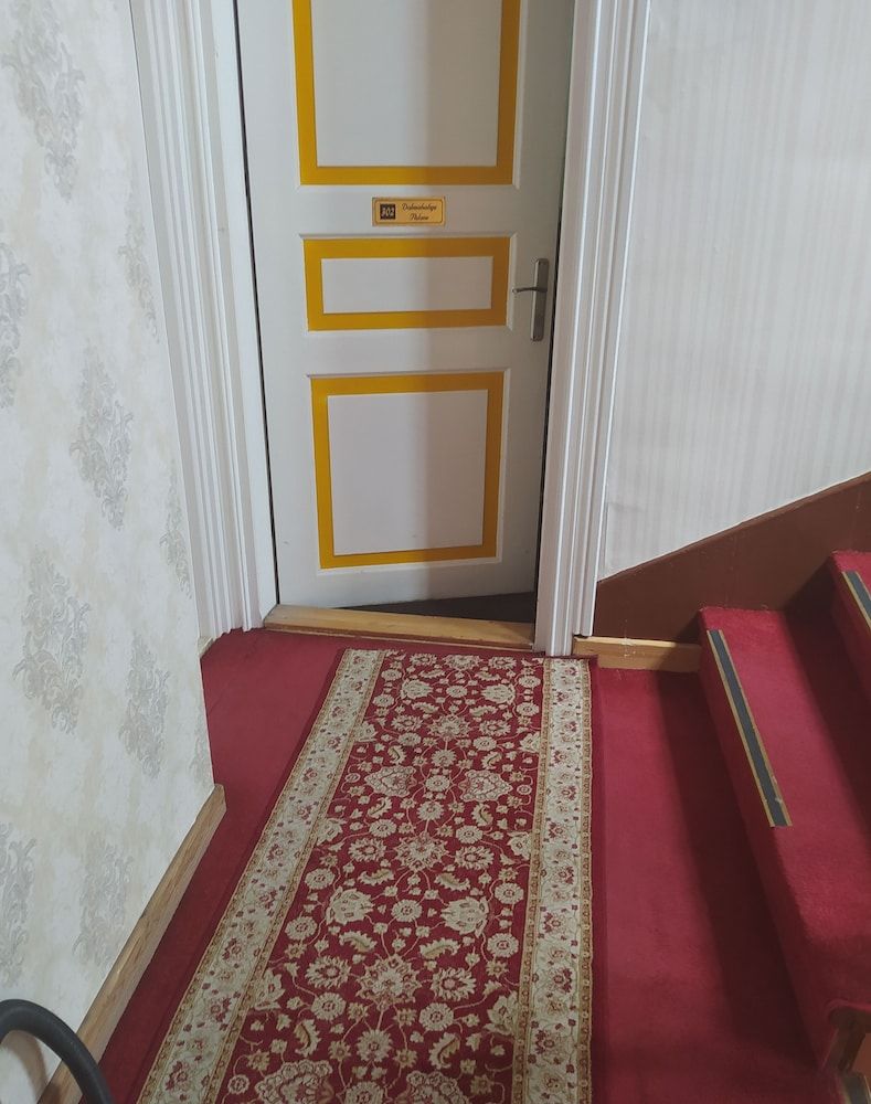 undefined Le Safran Suite 8