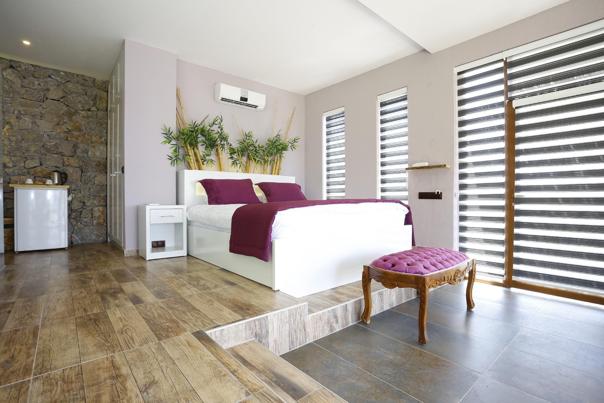 Begonville Themed Suite