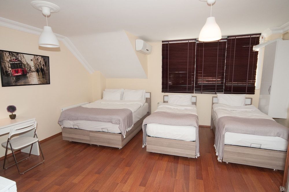 undefined Taksim Elite Residence 7
