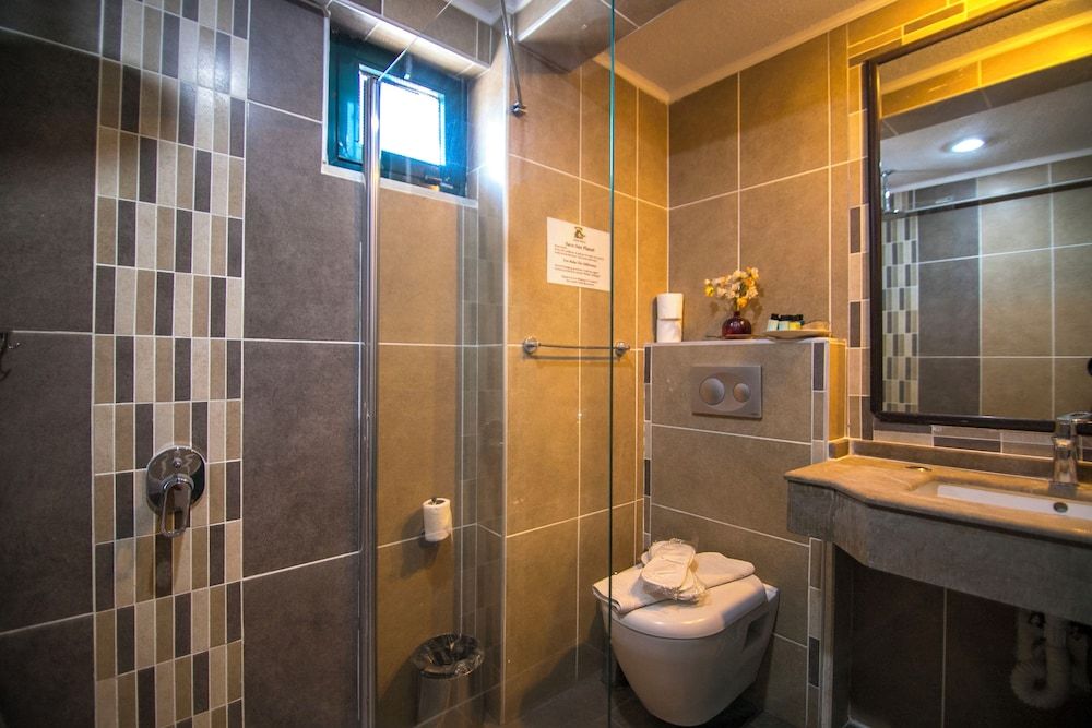 Bahar Hotel (+12 Adult ) Family Room 4