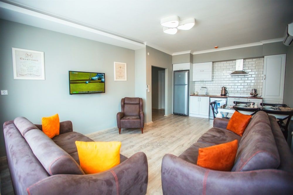 undefined Doa Suite Hotel 5