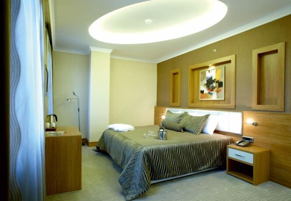 dovsOtel Deluxe Suite 3