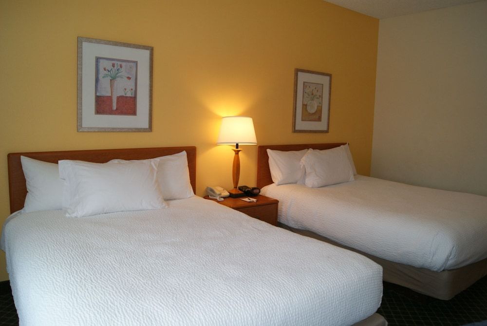 Room, 2 Queen Beds, Accessible, Non Smoking