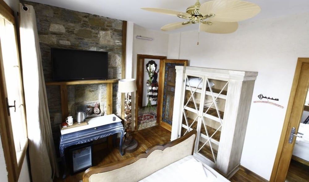 İbri Boutique hotel Deluxe Double Room 4