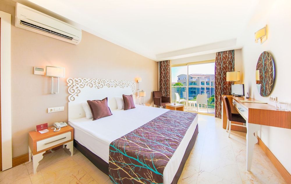 Standard Room, Balcony, Garden View