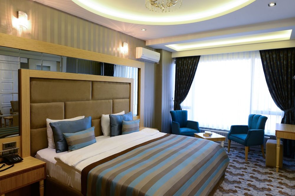 The Berussa Hotel Deluxe Double or Twin Room 9