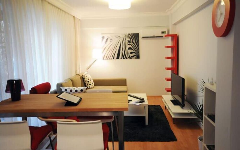 undefined Cozy Flats 10