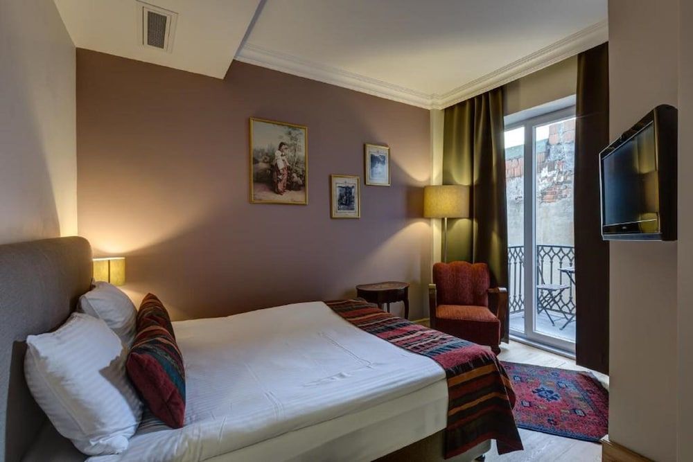 undefined No11 Hotel & Apartments 2