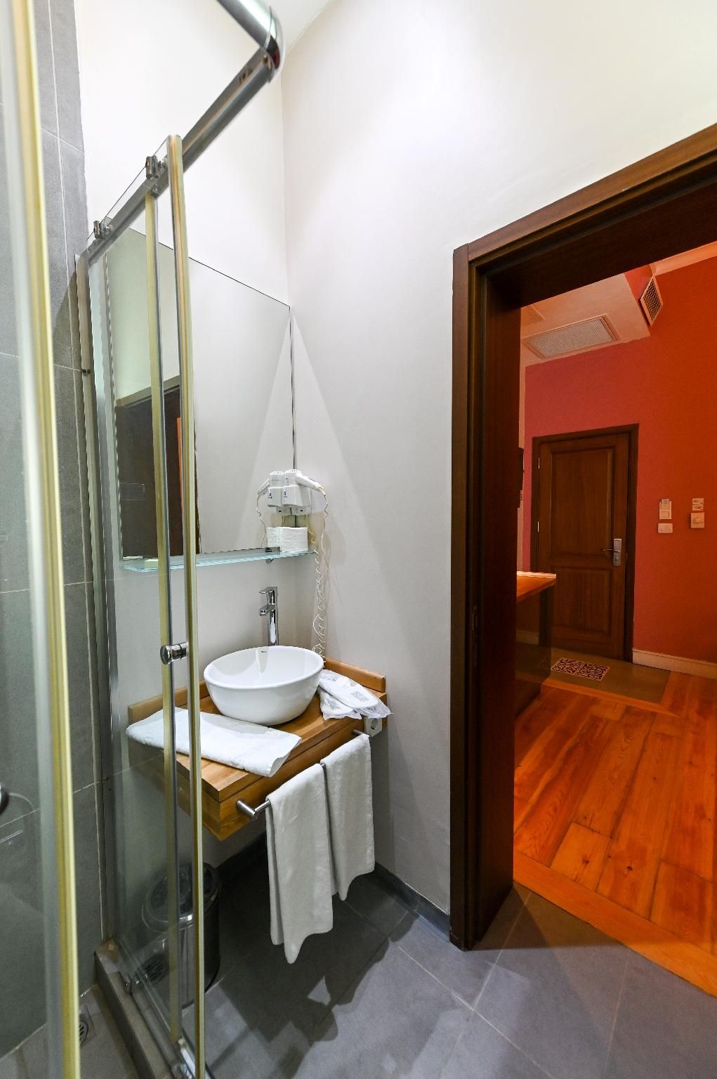 undefined No11 Hotel & Apartments 4