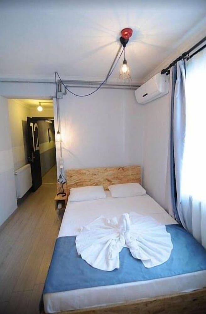 Taksim Safe House Family Room, 2 Bedrooms 5