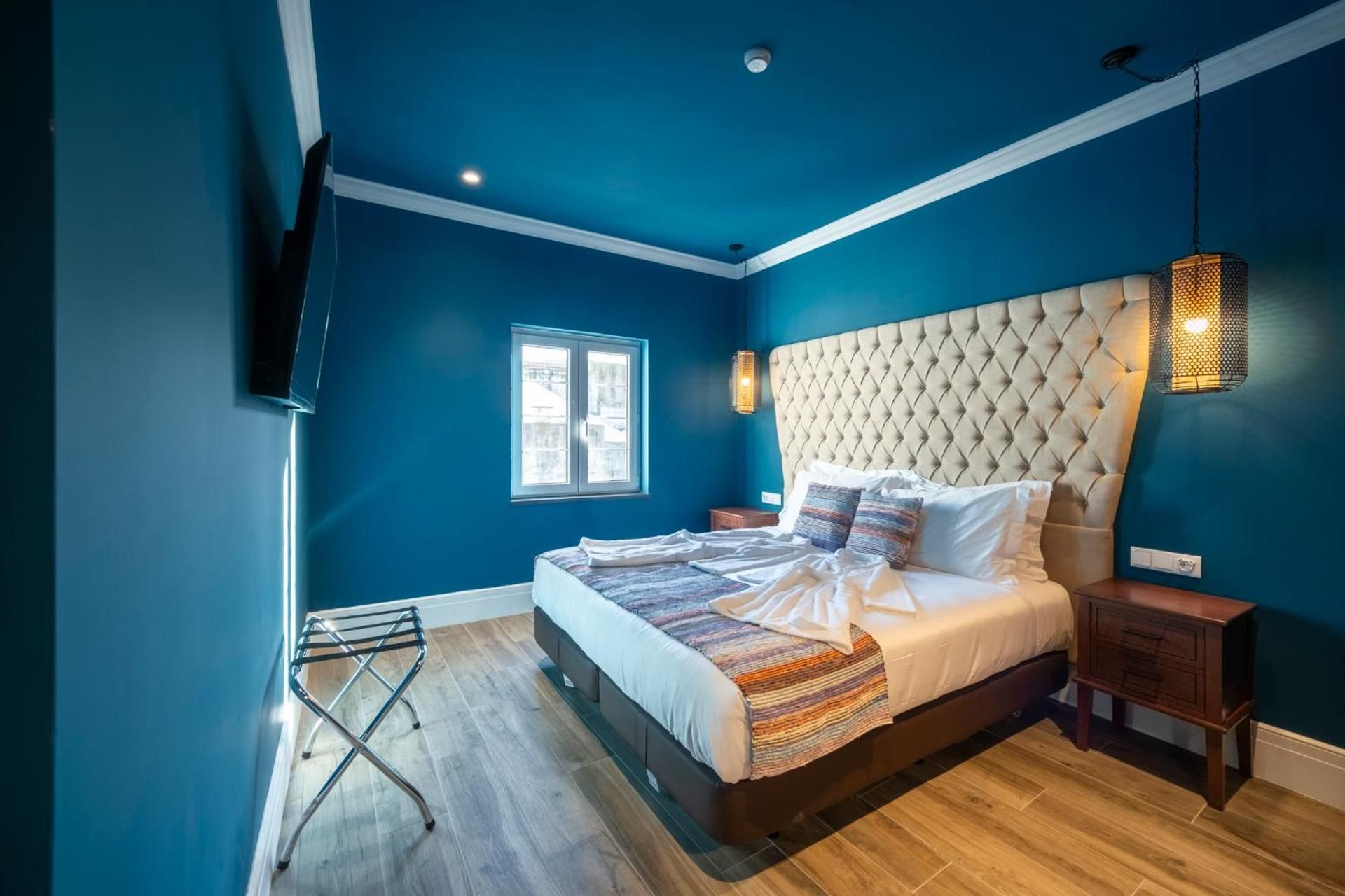 Standard - Queen Room