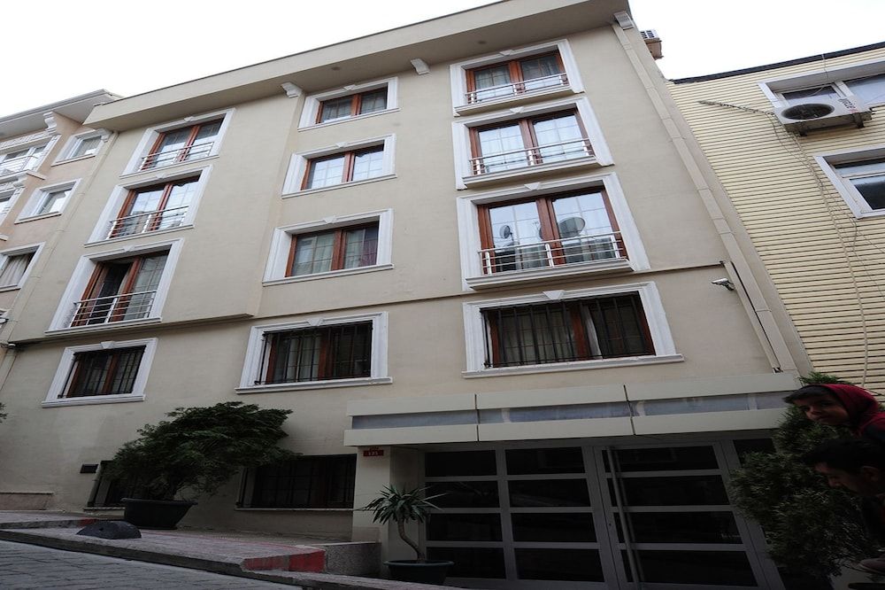 undefined Taksim Mass Suite 3