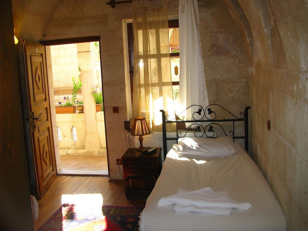 undefined Nature Park Cave Hotel 3