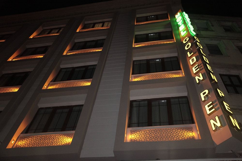 undefined Golden Pen Hotel