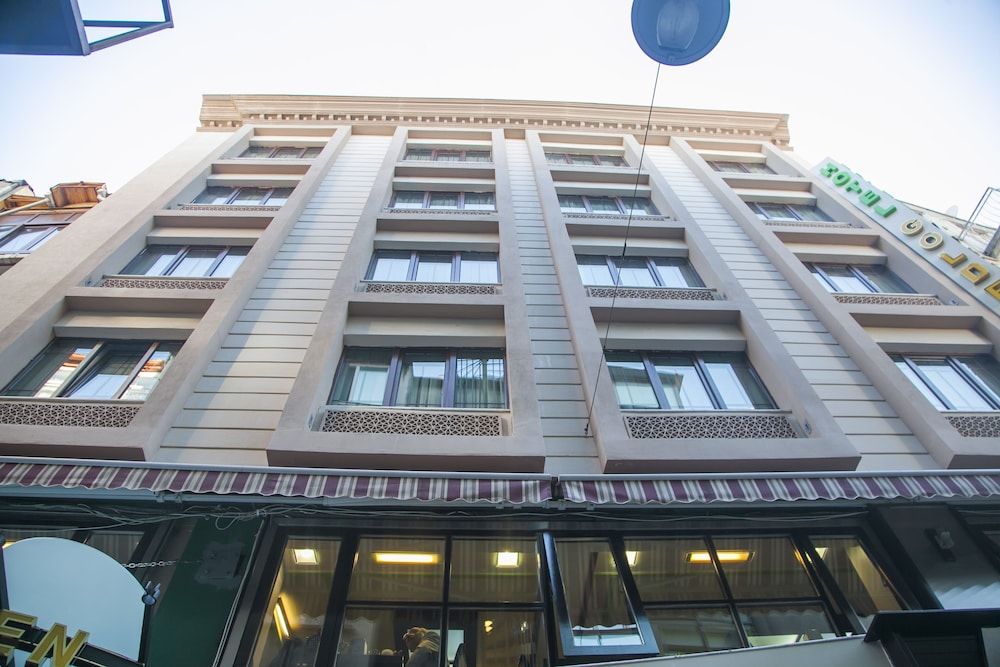 undefined Golden Pen Hotel 3