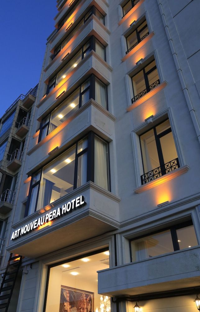 undefined Art Nouveau Pera 2