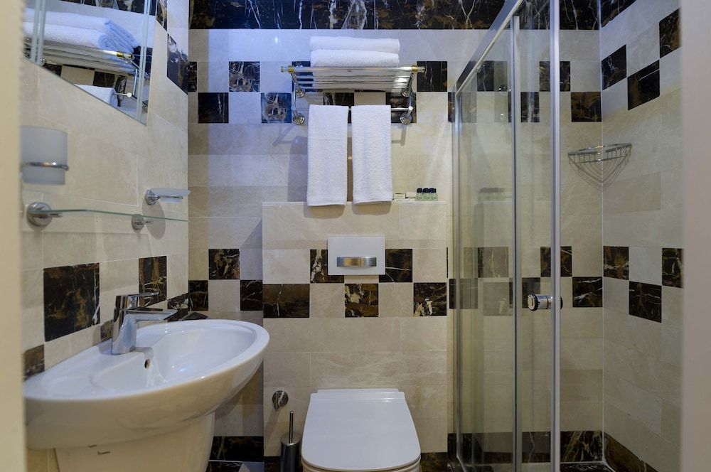 Castle Old Town Standard Double Room 10