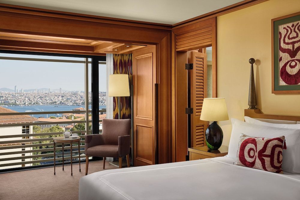 undefined Divan Istanbul 5