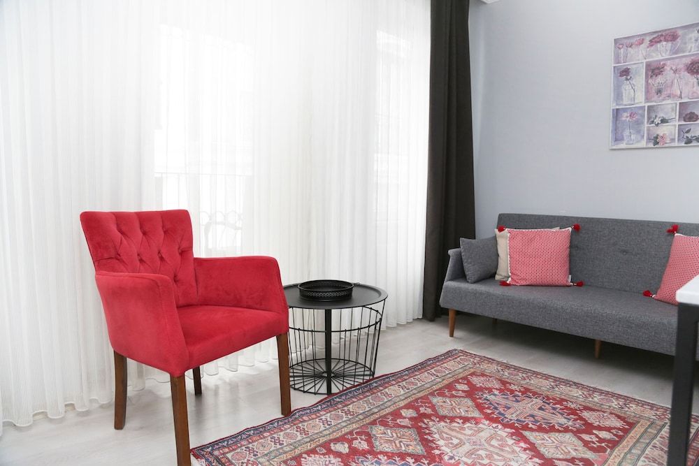 Ditto Flats Apartment, 1 Bedroom, Balcony 10