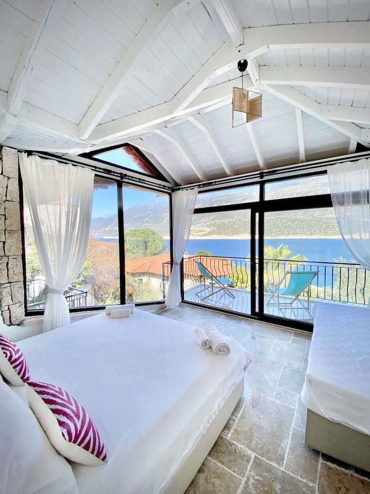 Elite Room, Sea View