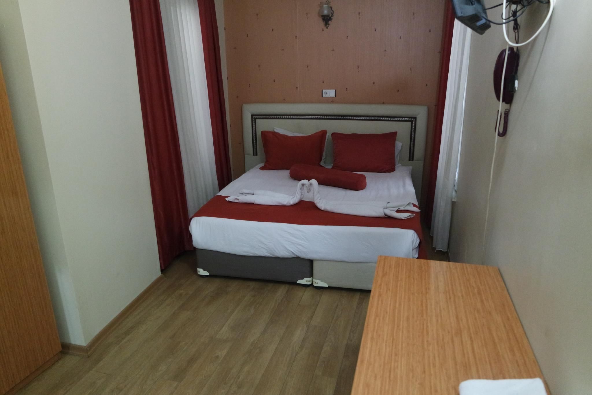 undefined Reydel Hotel 6