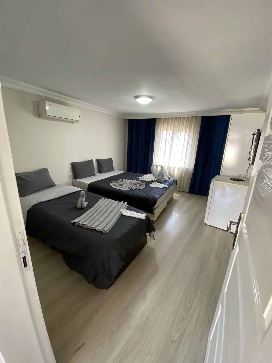 undefined Reydel Hotel 8