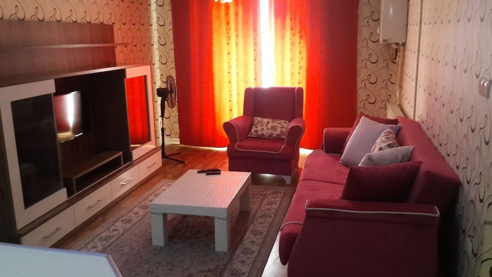 undefined Hera Home 9