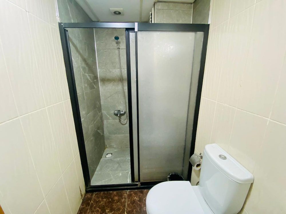 Airport Best Hotel Deluxe Studio Suite 35