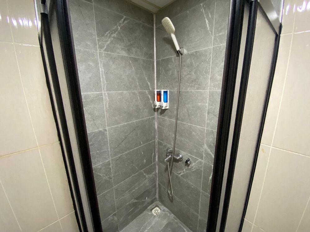 Airport Best Hotel Deluxe Studio Suite 29