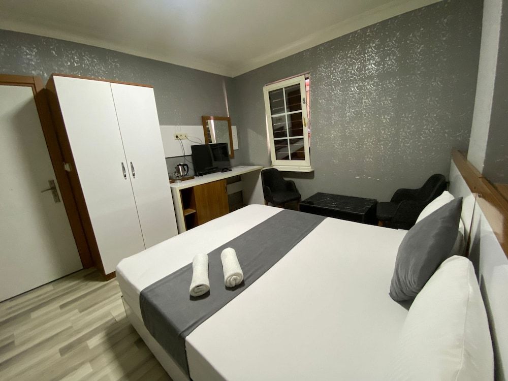 undefined Airport Best Hotel 7