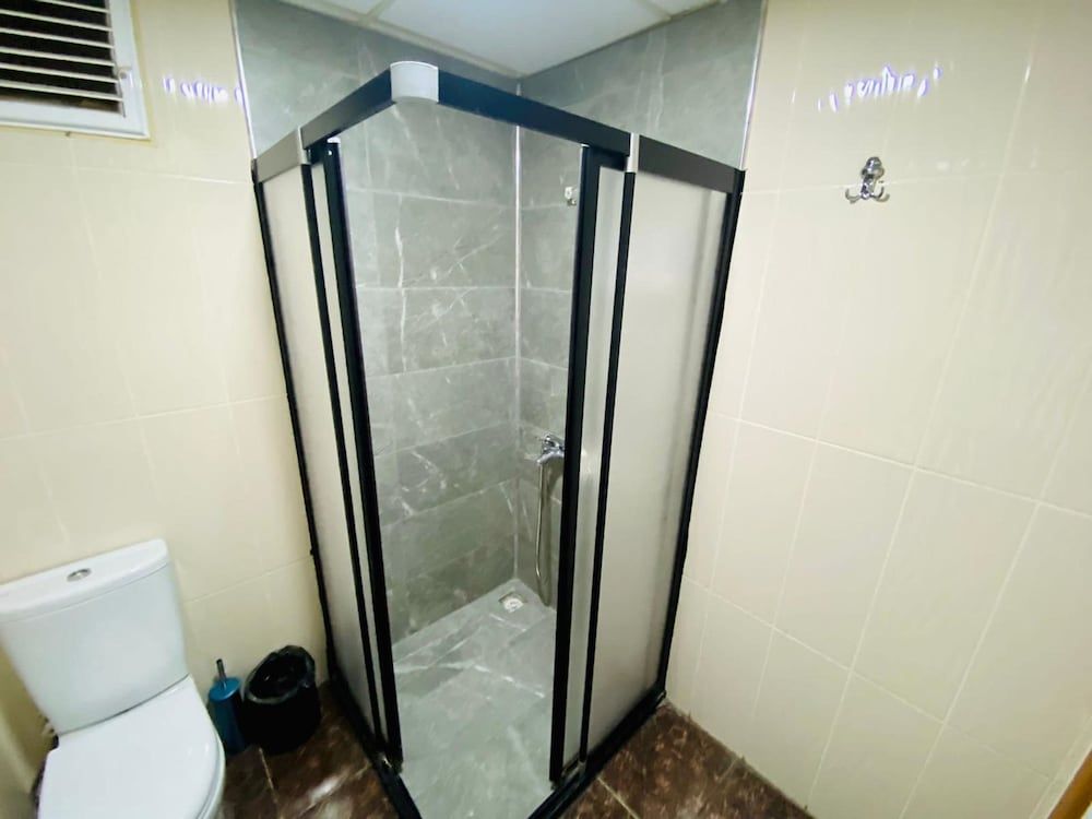 Airport Best Hotel Deluxe Studio Suite 33