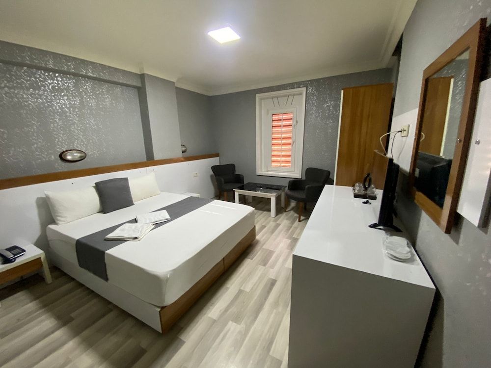 undefined Airport Best Hotel 6