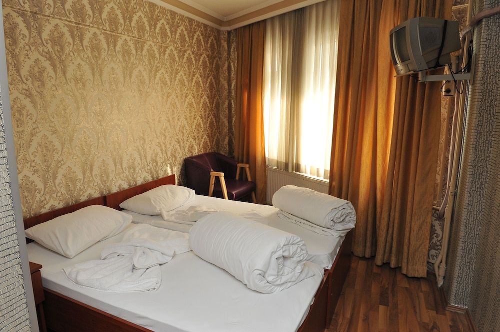Şamil Hotel Standard Twin Room 4
