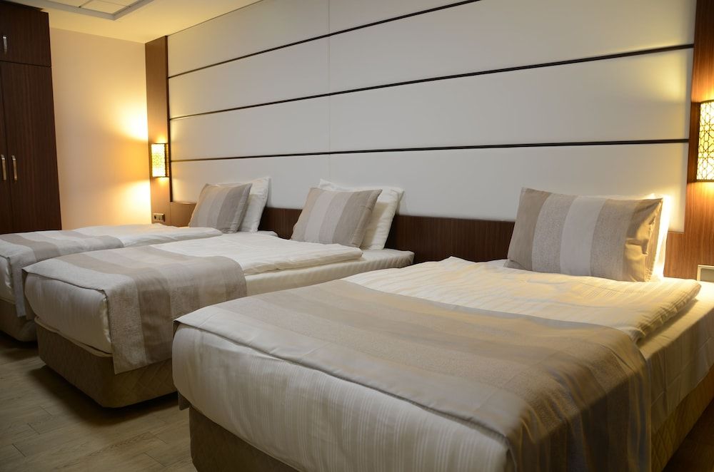 Safa Royal Museum Hotel Standard Triple Room 3